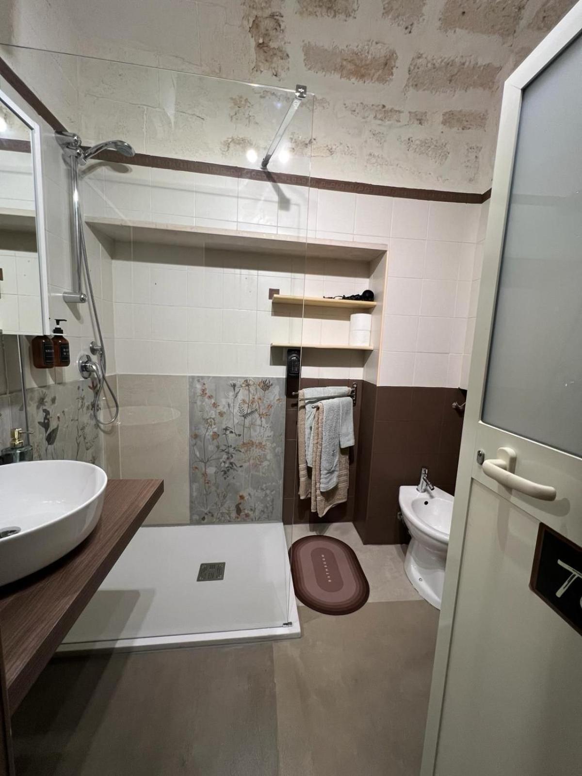 Centrale56 Bisceglie Exterior photo